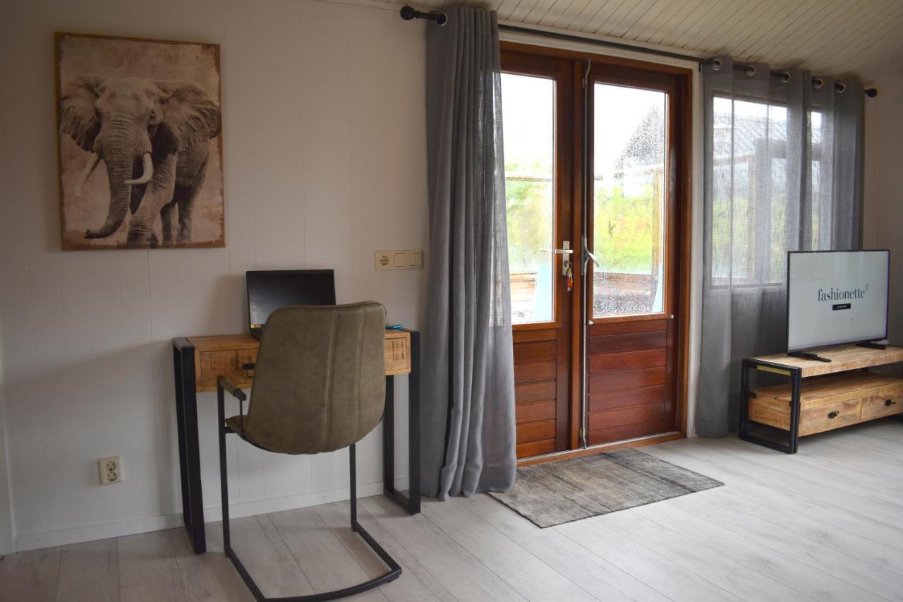 Het Duikertje - Tiny House Villa Dirkshorn Exterior foto